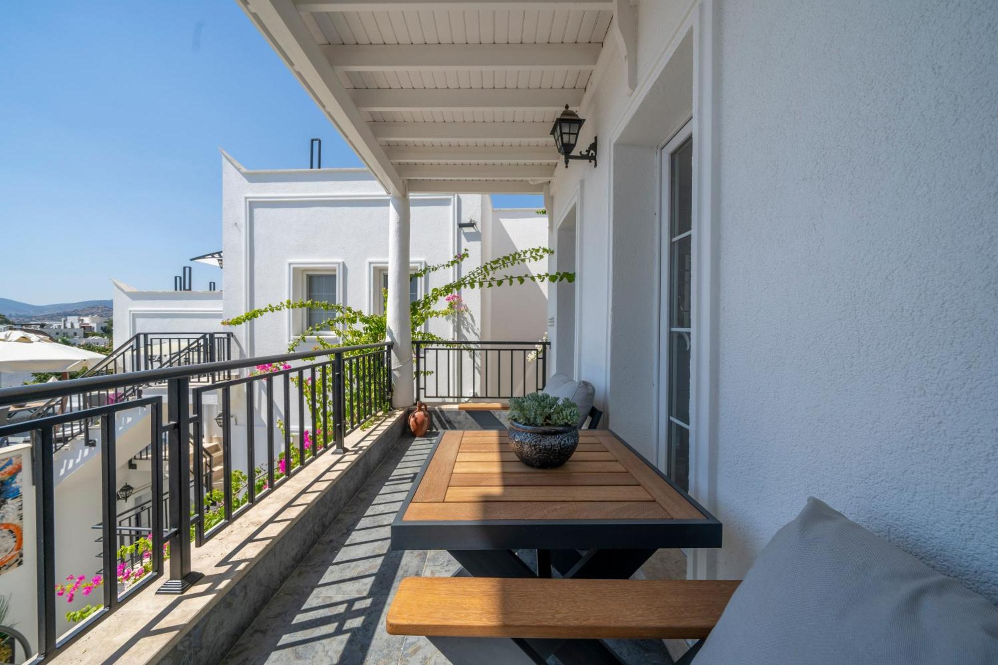 Noa Suite Hotel Only Adult Bodrum Екстериор снимка