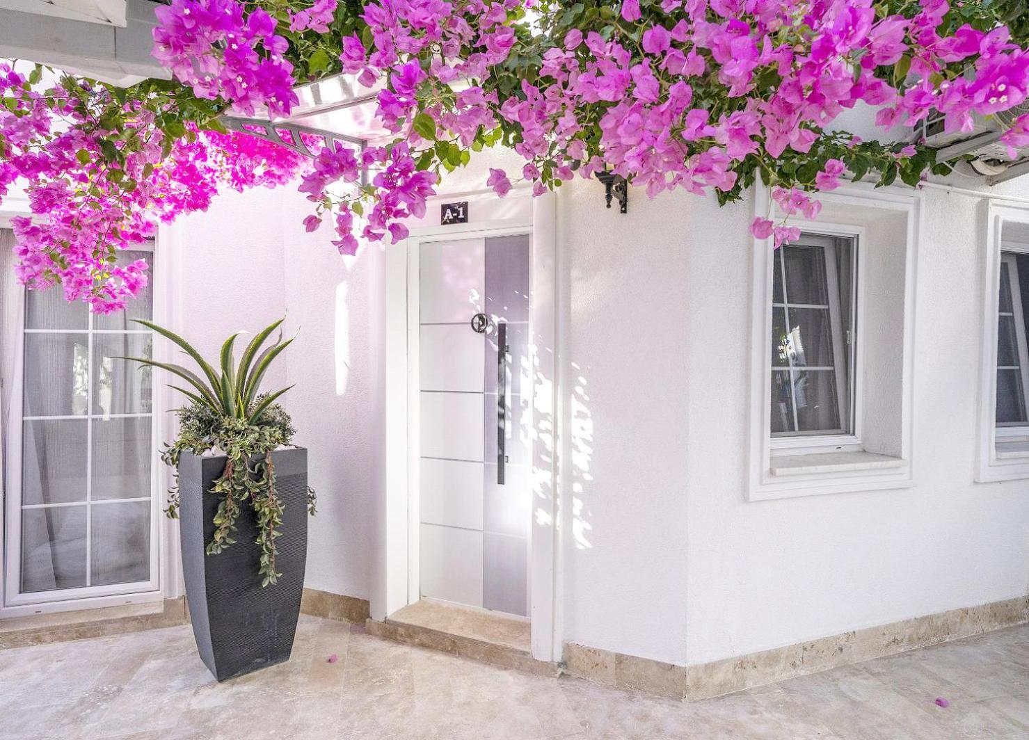 Noa Suite Hotel Only Adult Bodrum Екстериор снимка